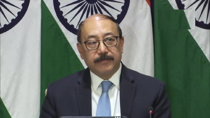 Ukraine-Russia Crisis : यूक्रेन में फंसे भारतीयों को इन रास्तों से निकालेगी सरकार : MEA