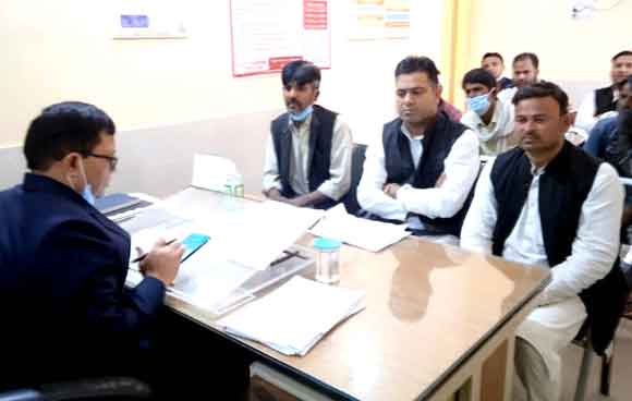 महिला ने प्रापर्टी डीलर पर लगाया प्लाट हडपने का आरोप, एसडीएम को दी तहरीर