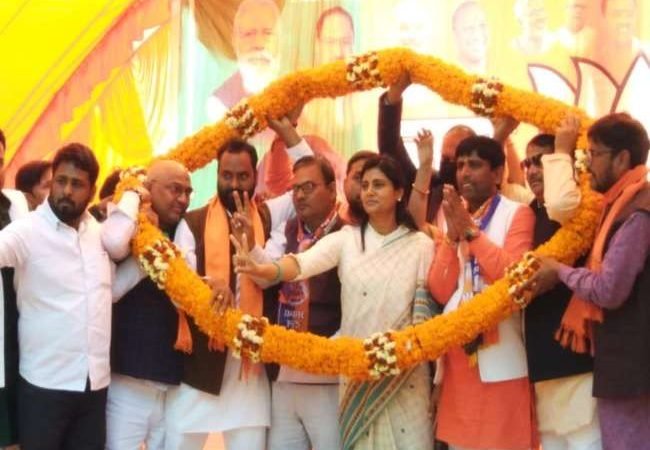UP Election 2022: अंबेडकरनगर में बोलीं अनुप्रिया पटेल, भाजपा सरकार में ही उत्तम प्रदेश की कल्पना साकार होगी