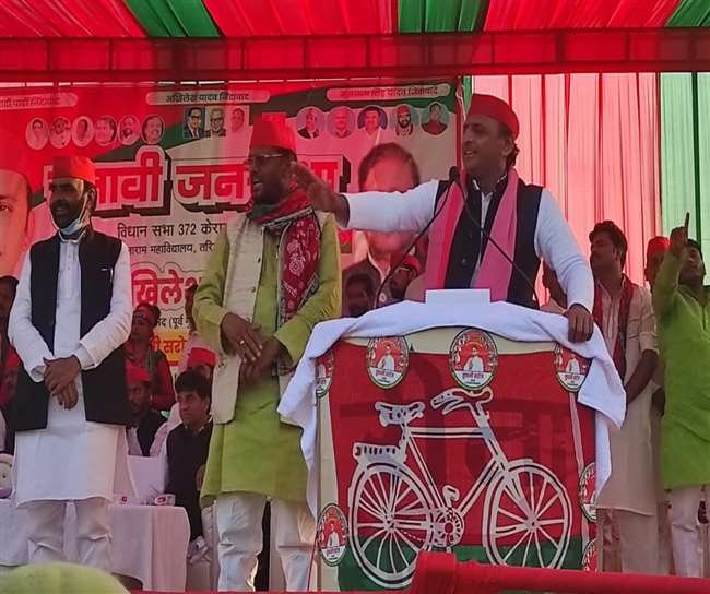 UP Election 2022 : जौनपुर में बोले अखिलेश यादव – ‘गर्मी निकालने वालों का भाप निकाल देंगे’