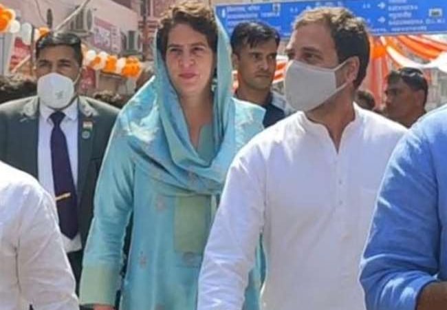UP Election 2022 : काशी विश्‍वनाथ दरबार पहुंचे राहुल और प्रियंका, मांगा जीत का आशीर्वाद