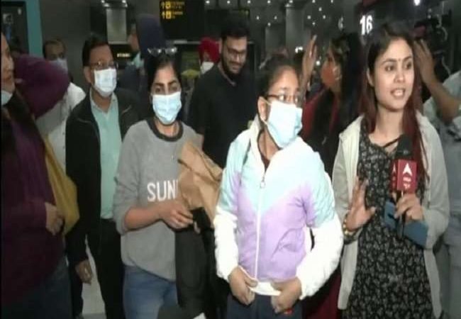 Operation Ganga Updates: मुंबई, दिल्ली, व हिंडन एयरबेस पर विमानों की लैंडिंग, आज आएंगी 18 उड़ानें; यूक्रेन से वापसी का सिलसिला जारी