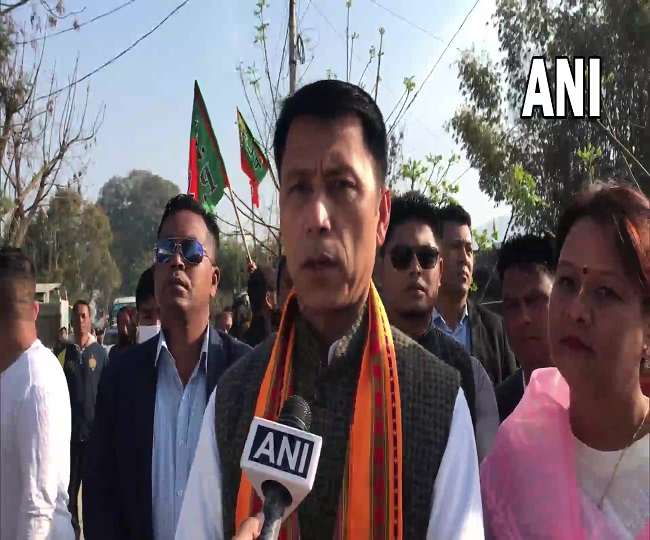 Manipur Election 2022 LIVE: मणिपुर में सुबह 9 बजे तक हुआ 11.40% मतदान, भाजपा नेता थोकचोम राधेश्याम सिंह ने जनता से की मतदान की अपील