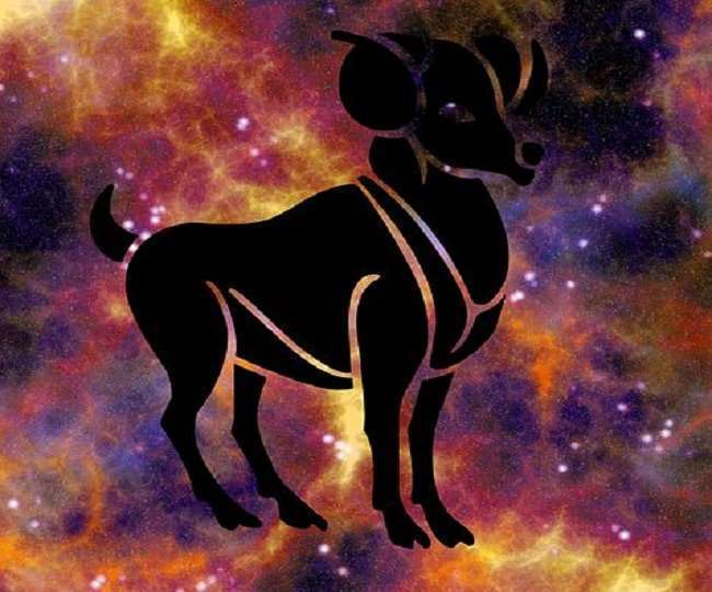 Aaj Ka Rashifal 5th March 2022: मकर राशिवालों के आर्थिक मामलों में होगा सुधार, शासन सत्ता का रहेगा सहयोग