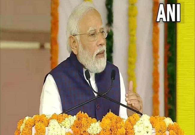 PM Modi in Pune: सिम्बायोसिस यूनिवर्सिटी के स्वर्ण जयंती समारोह में बोले मोदी-कोरोना वैक्सीनेशन से भारत ने दुनिया को दिखाया अपना सामर्थ्य