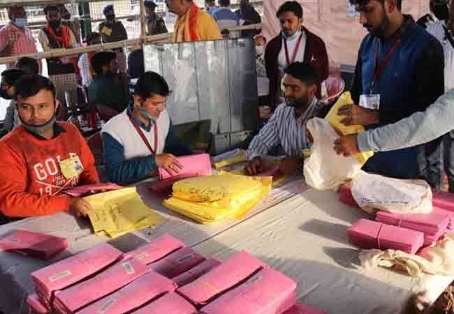 Uttarakhand Election Results 2022 LIVE: खटीमा सीट से सीएम पुष्‍कर सिंह धामी और लालकुआं से हरीश रावत चल रहे पीछे
