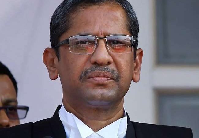 अंतरराष्ट्रीय महिला न्यायाधीश दिवस: सुप्रीम कोर्ट में पहली बार मना समारोह, CJI ने कहा- कानूनी शिक्षा में लड़कियों को मिले आरक्षण