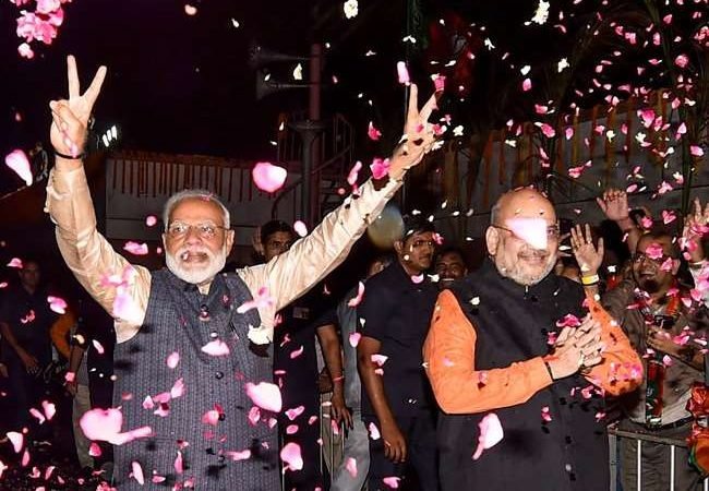 थोड़ी ही देर में भाजपा मुख्‍यालय पहुंचेंगे पीएम मोदी, पार्टी कार्यकर्ताओं को करेंगे संबोधित