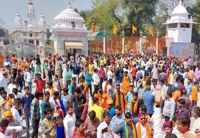 Gorakhpur Election Result 2022 LIVE: सीएम योगी आद‍ित्‍यनाथ 13वें राउंड में 44430 मतों से आगे