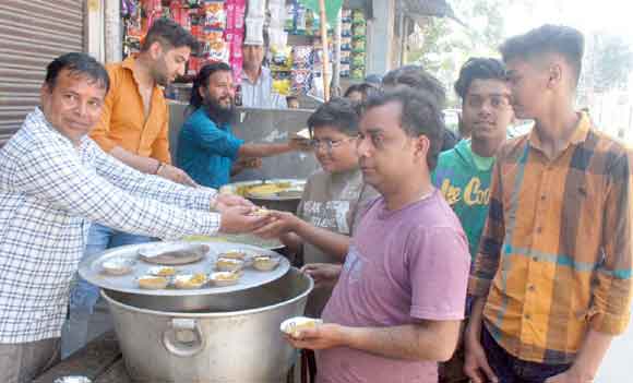 भाजपा की जीत पर किया विशाल भंडारा आयोजित