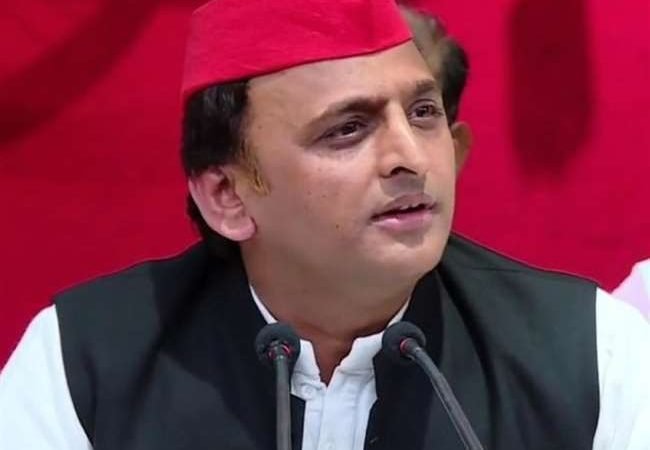 सपा के राष्ट्रीय अध्यक्ष अखिलेश यादव के भाषण पर कैसे फंसे दर्जन भर भाजपा नेता, जानकर रह जाएंगे हैरान