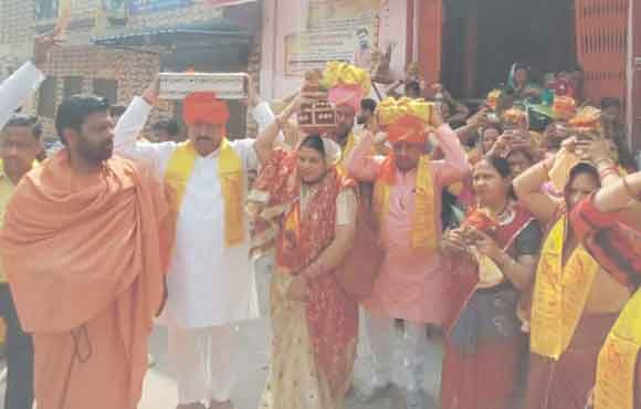 खाटूश्याम कथा के शुभारम्भ पर निकाली भव्य मंगल जल कलश यात्रा