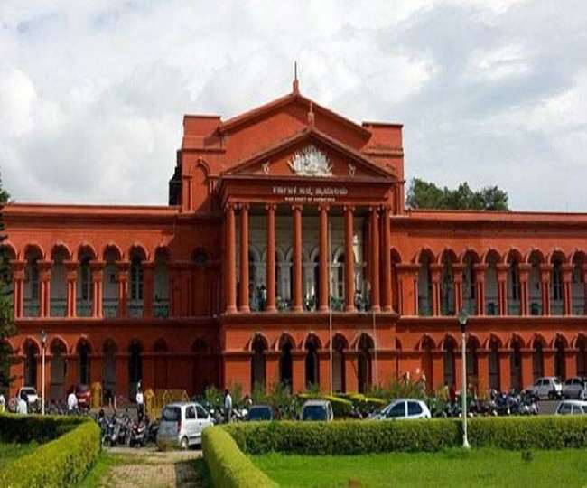 हिजाब मामले में कर्नाटक हाईकोर्ट आज सुनाएगा फैसला, कई जिलों में धारा 144 लागू ; स्‍कूल- कालेज रहेंगे बंद