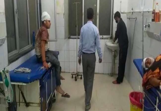 अमेठी में भूमि विवाद को लेकर खूनी संघर्ष, पूर्व प्रधान समेत चार लोगों को पीट-पीटकर मार डाला