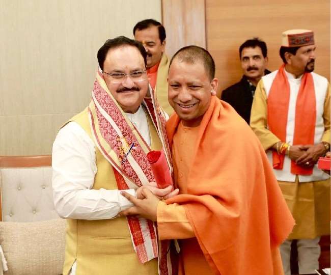 योगी आदित्यनाथ कैबिनेट का स्वरूप दिल्ली में केंद्रीय नेतृत्व के साथ वार्ता के बाद तय, जानिए किसे मिलेगी जगह