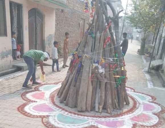 होलियों को निगम ने रंगोलियों से सजाया