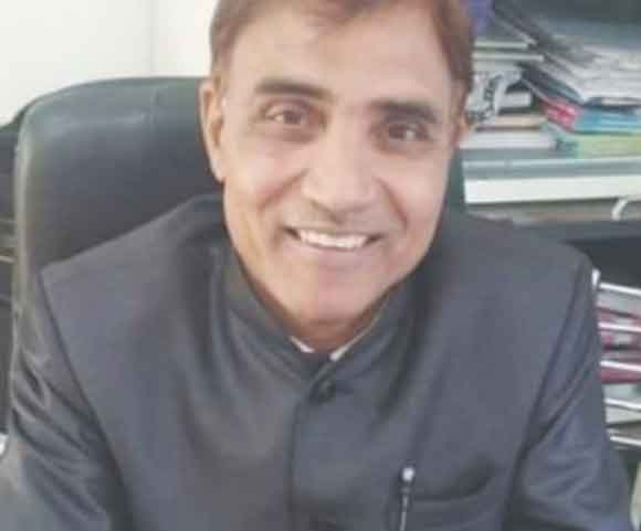 निजी स्कूलों के प्रति संवेदनहीन है प्रदेश सरकार: मलिक