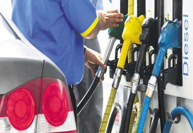 Petrol, Diesel, LPG Price Today: पेट्रोल, डीजल और एलपीजी की कीमतें बढ़ीं, जानें नए दाम