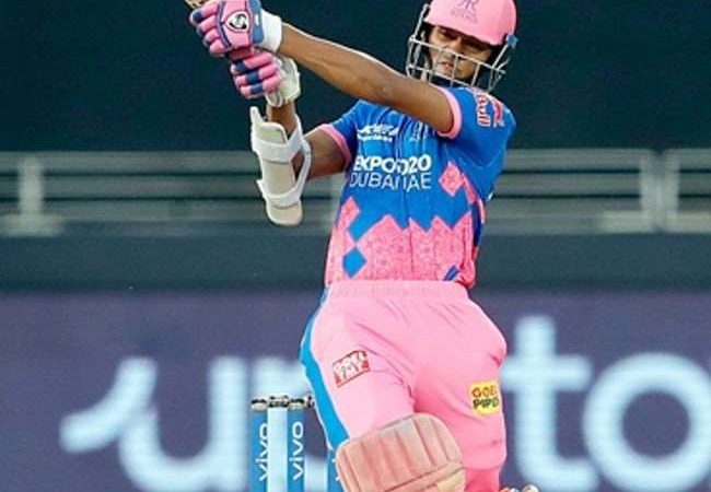 IPL 2022: पू्र्व भारतीय ओपनर हैरान, राजस्थान रायल्स के इस खिलाड़ी को रिटेन करने पर जताया आश्चर्य