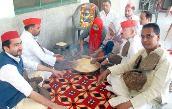 गैस की कीमतों में वृद्धि जनता के साथ खिलवाड़: रूद्रसैन