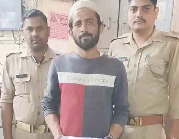 पुलिस के हत्थे चढ़ा शातिर बदमाश