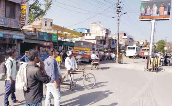 निगम ने लोगों को दिखाया एलईडी स्क्रीनों पर शपथ ग्रहण