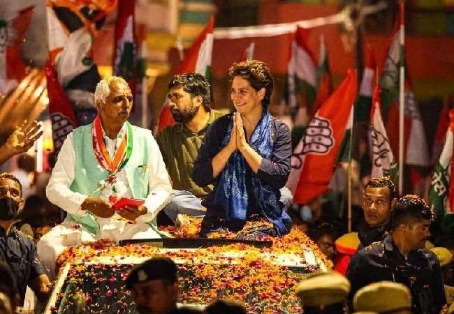 प्रियंका का आरोप- कांग्रेस के बनवाए संस्थानों को सरकार ने औने-पौने दाम में बेचा, कहा- भाजपा दमनकारी पार्टी