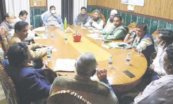 पांवधोई की सफाई के लिए हर प्रयास करेंगे: नगरायुक्त