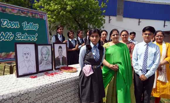 दून वैली में कार्यक्रम आयोजित कर किया गया शहीदों को नमन