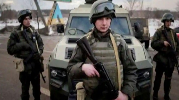 पुतिन खोज रहे बलि का बकरा, अंडरग्राउंड हुए कई रूसी सैन्य अधिकारी