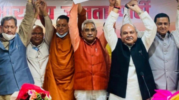 उत्तराखंड सीएम पर फंसा पेंच, रावत के बाद अब धामी-कौशिक भी दिल्ली पहुंचे