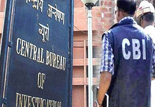 भ्रष्टाचार मामले में सीबीआई को मिली अनिल देशमुख और सचिन वाझे की हिरासत, पूछताछ के लिए लाए जा सकते हैं मुंबई से दिल्ली