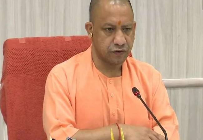 उत्तर प्रदेश सरकार के सौ दिन के रोडमैप पर मंथन, आज मुख्यमंत्री के समक्ष पेश की जाएगी विभागों की कार्ययोजना