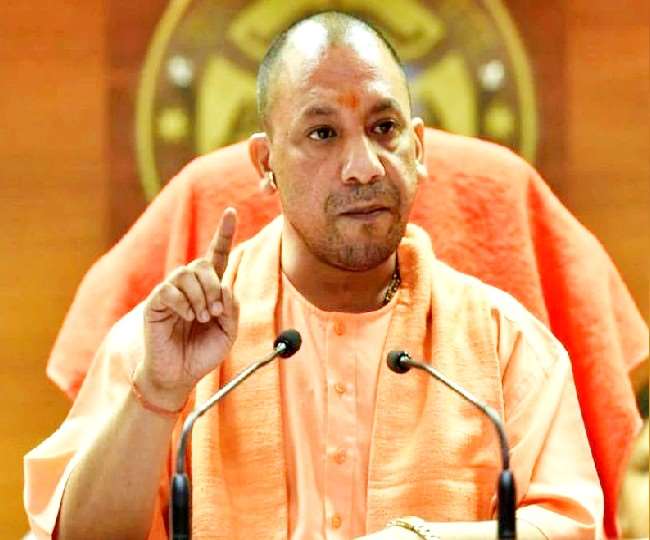 मुख्यमंत्री योगी आदित्यनाथ का स्पष्ट निर्देश- गरीबों की झोपड़ी, घर या दुकानों पर ना चले बुलडोजर