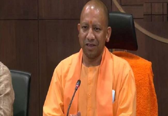 पेट्रोल-डीजल तथा अन्य वस्तुओं की लगातार बढ़ती कीमतों के बीच लगेगा महंगी स्कूल फीस का झटका