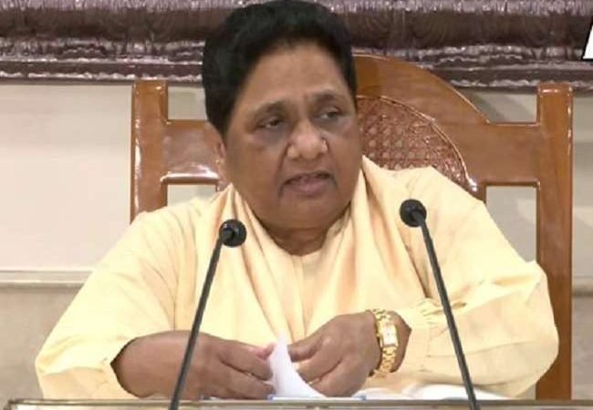 बसपा मुखिया मायावती का राहुल गांधी पर बड़ा हमला, बोलीं- दलितों के प्रति टिप्पणी दर्शा रही उनकी हीन भावना