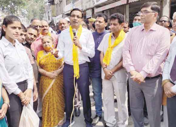 पांवधोई को कूड़ा मुक्त और स्वच्छता के निकाली रैली