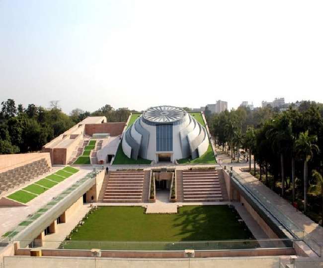 PM Museum: थोड़ी देर में होगा प्रधानमंत्री संग्रहालय का उद्घाटन, तीन मूर्ति भवन पहुंचे पीएम मोदी