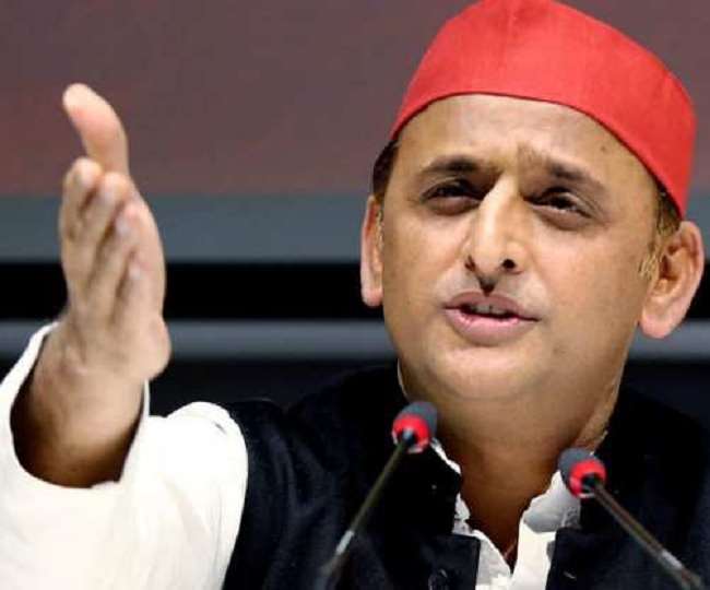 सपा प्रमुख अख‍िलेश यादव का भाजपा सरकार पर तीखा वार, बोले- सत्ता संरक्षित अपराधी प्रदेश में बरपा रहे कहर