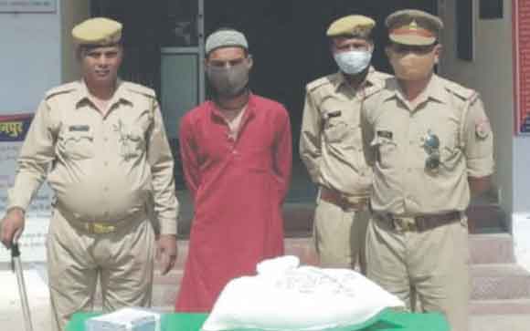 पुलिस के हत्थे चढ़ा शातिर नशा तस्कर