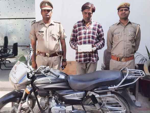 पुलिस के हत्थे चढ़ा शातिर वाहन चोर, भेजा जेल