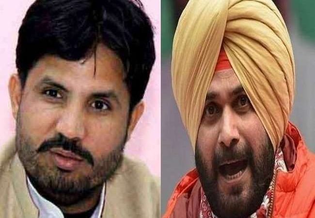 राजा वड़िंग ने नवजोत सिद्धू पर साधा निशाना, बोले- जो पार्टी विरोधी काम करेगा, उसे बाहर का रास्ता दिखाएंगे