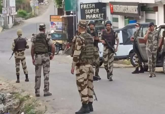 जम्मू संभाग के पुंछ जिले में सेना के जवानों में आपसी विवाद के बाद चली गोलियां, दो की मौत, 2 घायल