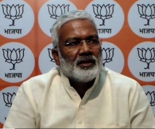 हर घर नल योजना से घर-घर स्वच्छ पेयजल पहुंचाने का संकल्प हो रहा पूरा – स्वतंत्र देव सिंह