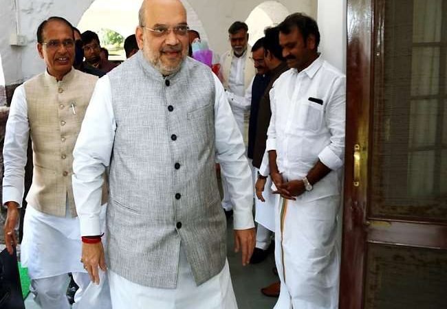 अमित शाह ने भाजपा शासित राज्यों में समान नागरिक संहिता कानून बनाने के दिए संकेत, कहा- उत्तराखंड में चुनाव से ठीक पहले किया था ऐलान