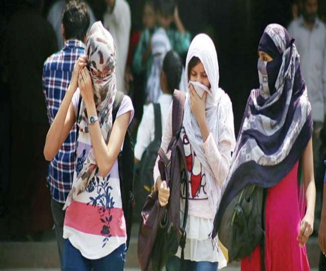 Weather Update: मौसम में अगले 4 दिनों में दिखेगा बड़ा बदलाव, दिल्ली सहित इन राज्यों में आज से बढ़ेगा तापमान