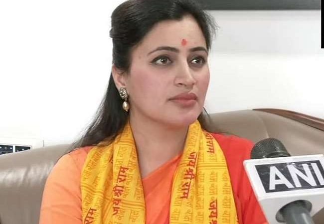 लोकसभा अध्यक्ष ओम बिरला ने सांसद नवनीत राणा की गिरफ्तारी का मांगा ब्योरा, जमानत याचिका पर सुनवाई आज