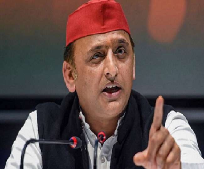मुलायम के भ्रमण की फोटो पोस्ट कर अखिलेश का सफारी पार्क पर ट्वीट, सरकार के लिए लिखी ऐसी बात
