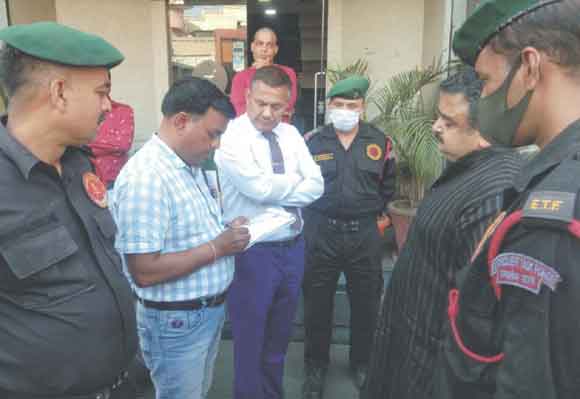 निगम ने चलाया अतिक्रमण हटाओ और स्वच्छता अभियान