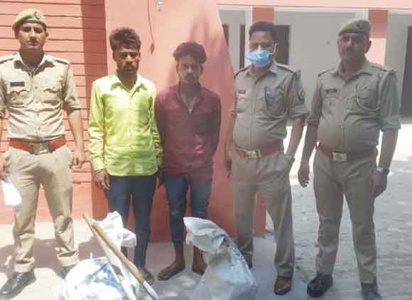 चोरी के सामान सहित दबोचे दो आरोपी